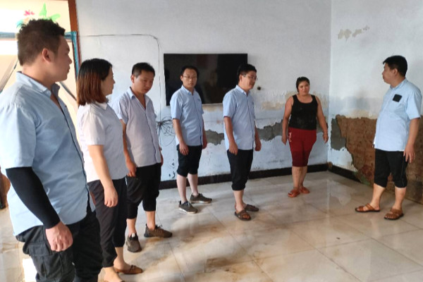 洪災無情，人間有愛——長城鑄鋼對受災員工家庭進行慰問