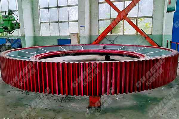 大齒圈鑄造廠家是如何使用模具生產大齒輪的？