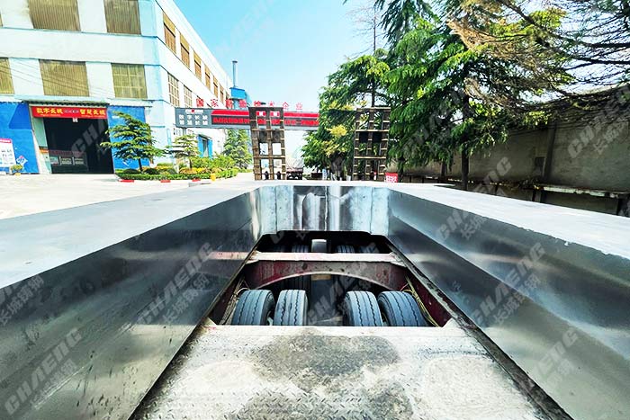 <strong>4</strong>件80噸軋機牌坊發貨