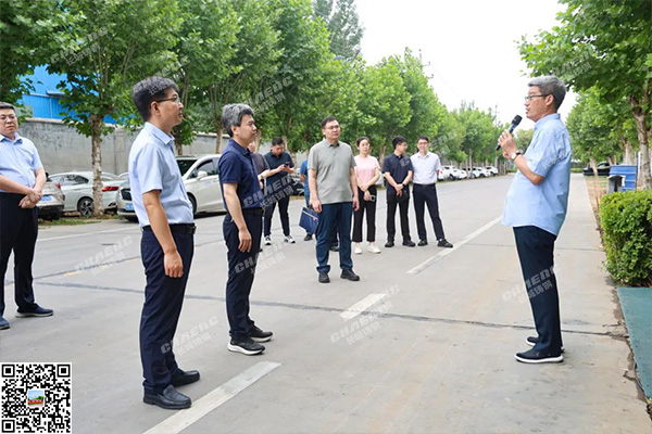 省政府辦公廳政策法規(guī)處處長(zhǎng)呂飛科一行蒞臨長(zhǎng)城鑄鋼調(diào)研指導(dǎo)